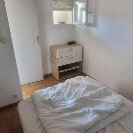Apartmán Piscine - 5 Minutes A Pied - Option Draps Possible *